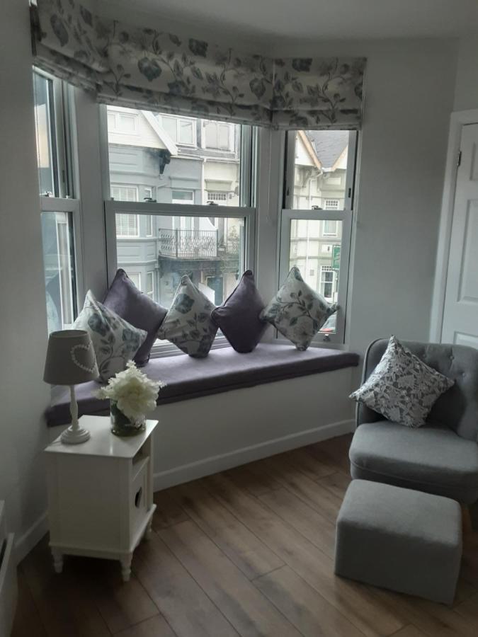 Esplanade Seaside View Apartment Porthcawl Exterior foto